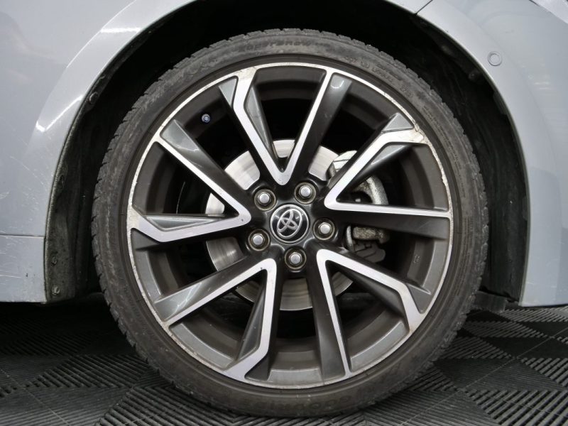 TOYOTA COROLLA E 184H COLLECTION 8CV 2021