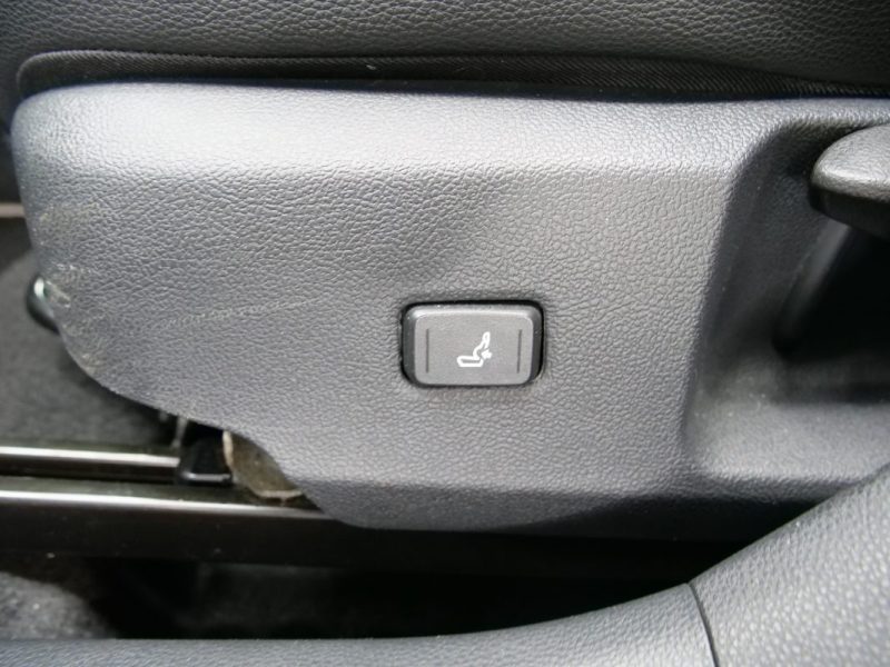 TOYOTA COROLLA E 184H COLLECTION 8CV 2021