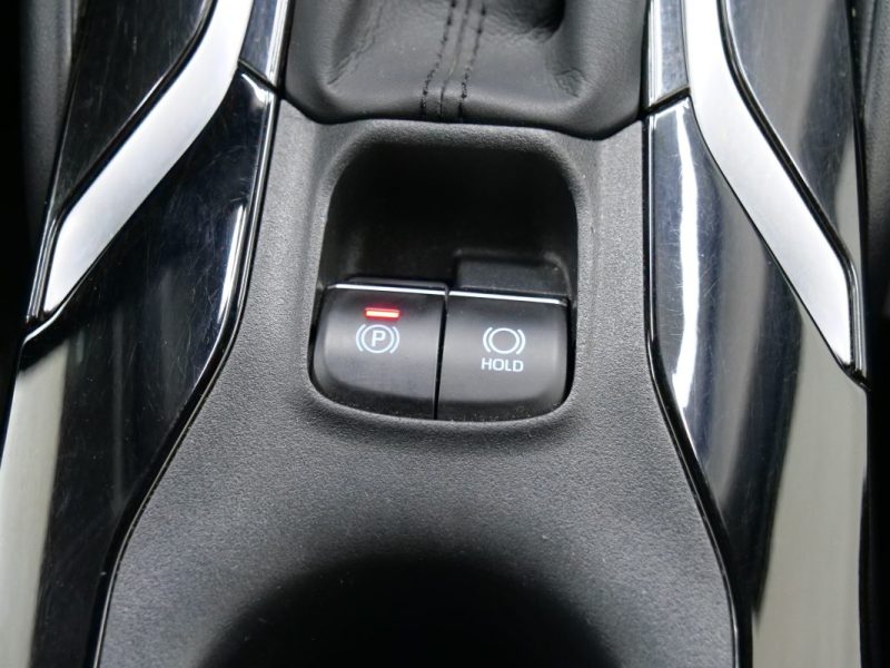 TOYOTA COROLLA E 184H COLLECTION 8CV 2021