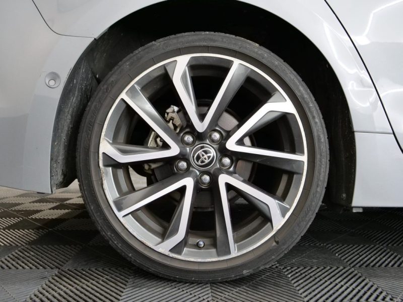 TOYOTA COROLLA E 184H COLLECTION 8CV 2021