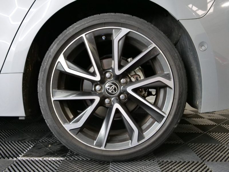 TOYOTA COROLLA E 184H COLLECTION 8CV 2021