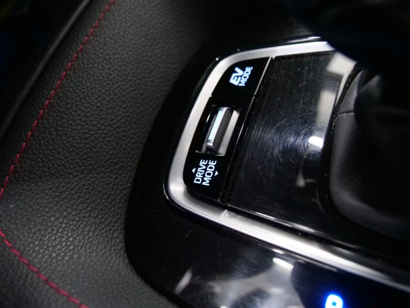 TOYOTA COROLLA E 184H COLLECTION 8CV 2021