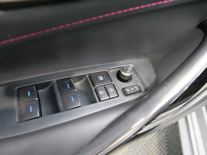 TOYOTA COROLLA E 184H COLLECTION 8CV 2021