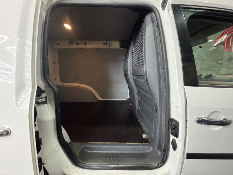 VOLKSWAGEN CADDY 1.6 TDI 102CH FAP TRENDLINE 2013