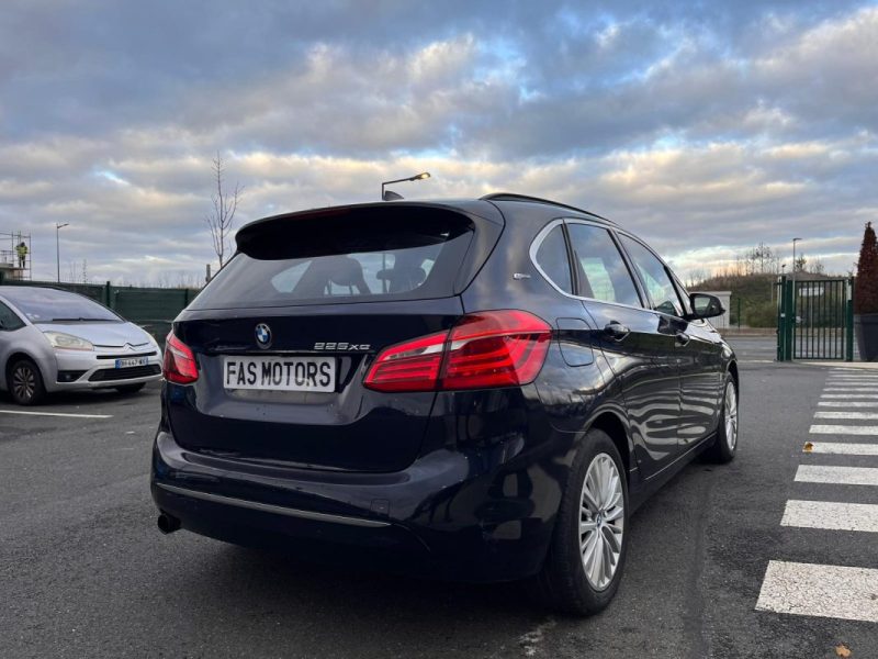 BMW 2 Active Tourer 225xe Luxury BVA6 • Hybride • Toit Ouvrant