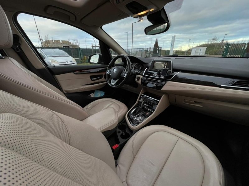 BMW 2 Active Tourer 225xe Luxury BVA6 • Hybride • Toit Ouvrant