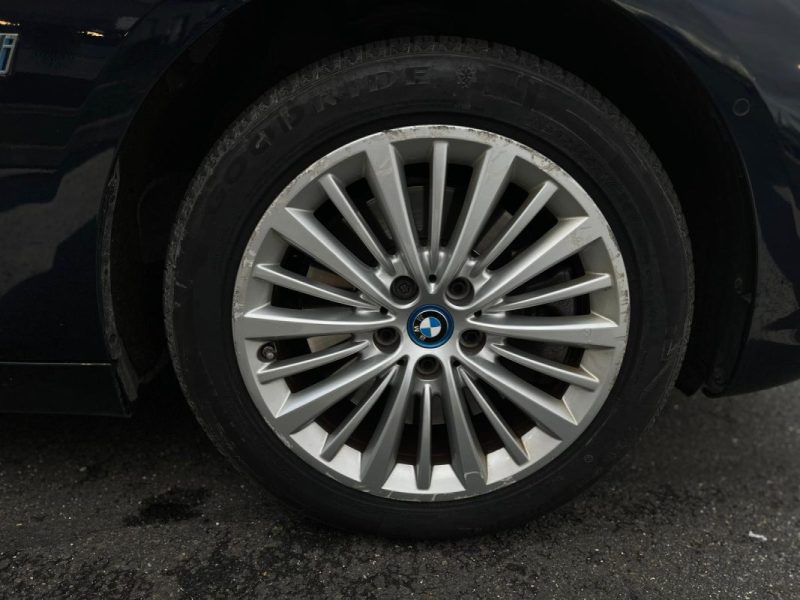 BMW 2 Active Tourer 225xe Luxury BVA6 • Hybride • Toit Ouvrant