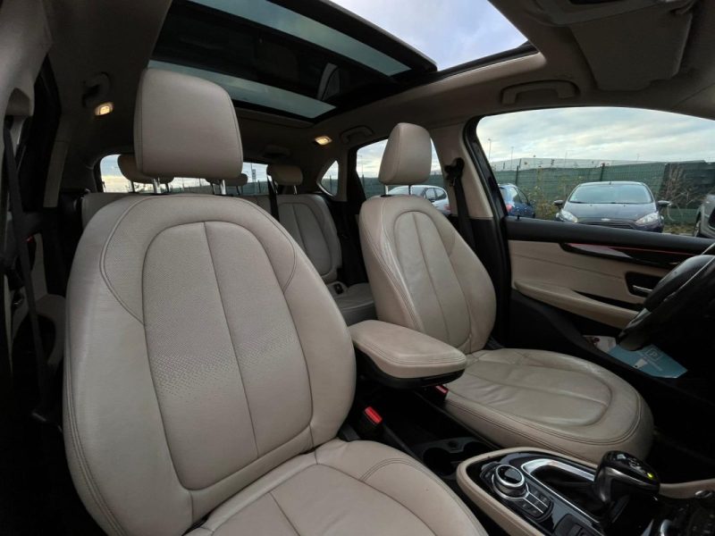 BMW 2 Active Tourer 225xe Luxury BVA6 • Hybride • Toit Ouvrant