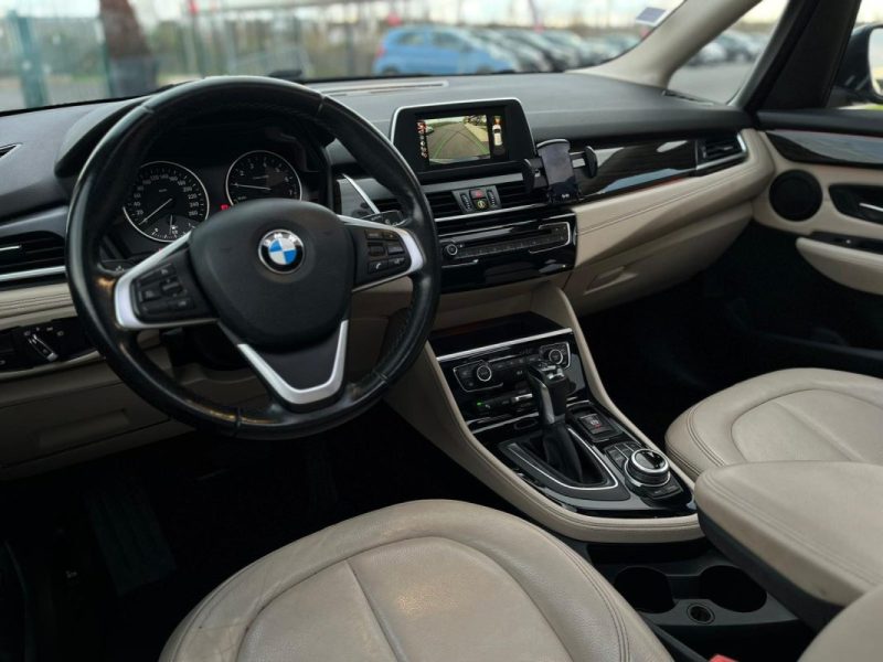 BMW 2 Active Tourer 225xe Luxury BVA6 • Hybride • Toit Ouvrant