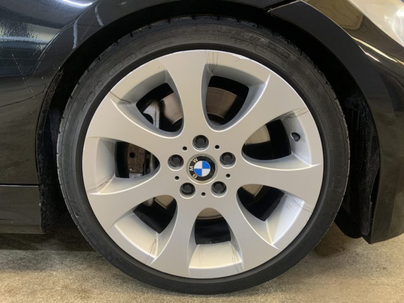 BMW SERIE 3 335i E91 306cv BVM6 PACK LUXE - Suivie ok  