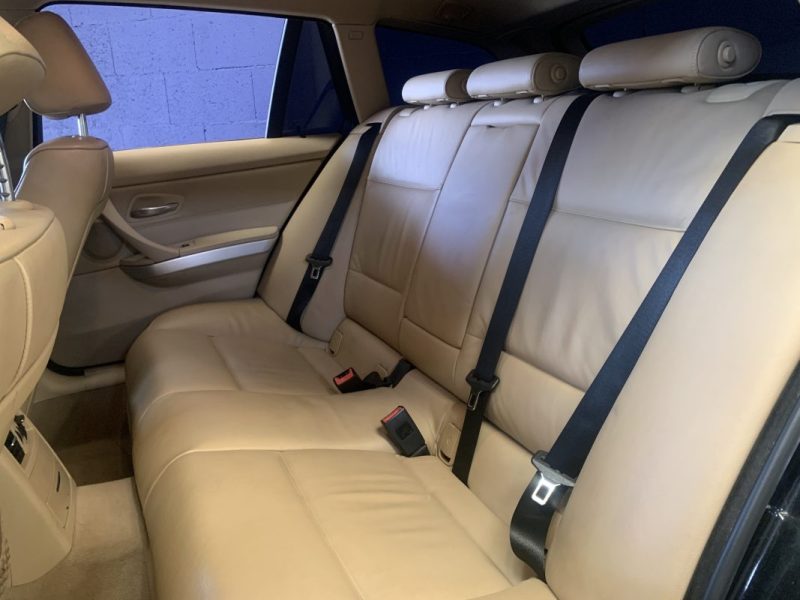 BMW SERIE 3 335i E91 306cv BVM6 PACK LUXE - Suivie ok  