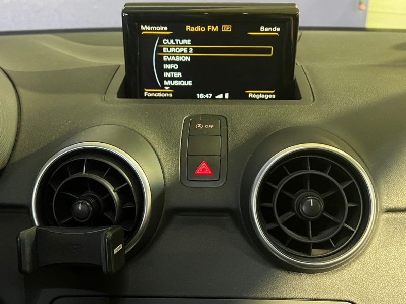 AUDI A1 SPORTBACK 1.4 TDI 90cv ULTRA AMBIENTE BUISNESS - 124 00 km 