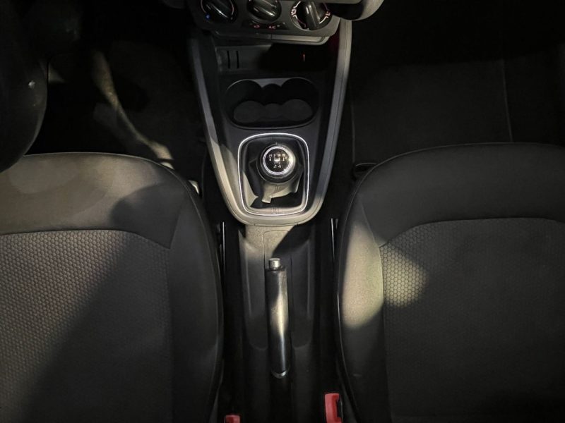 AUDI A1 SPORTBACK 1.4 TDI 90cv ULTRA AMBIENTE BUISNESS - 124 00 km 