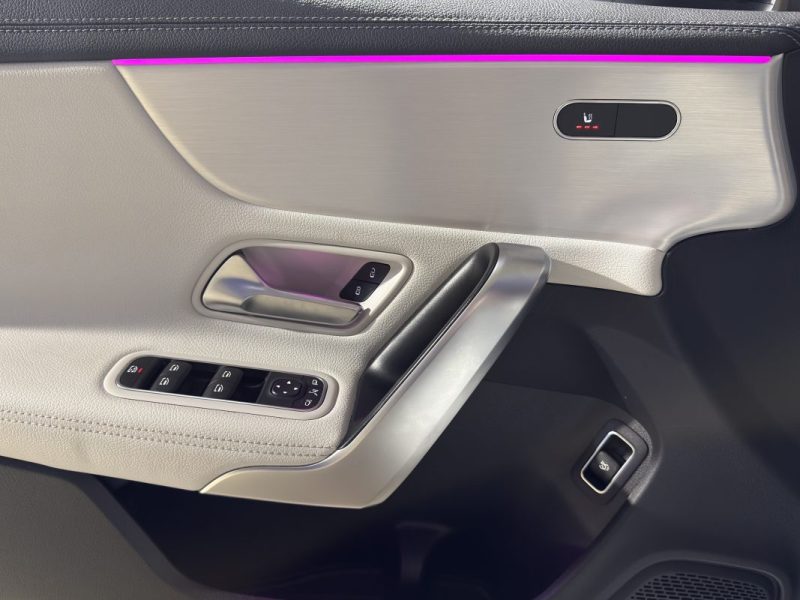 MERCEDES CLA 200 163Cv 7G-DCT AMG-Line 33.000km