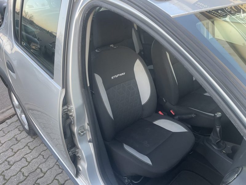 DACIA SANDERO STEPWAY  2015