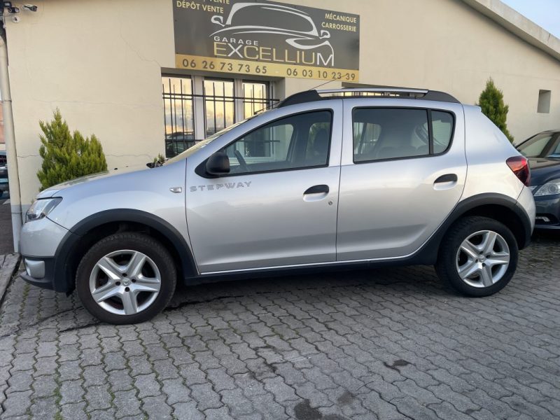 DACIA SANDERO STEPWAY  2015