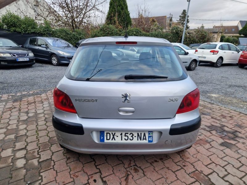 PEUGEOT 307 1.6I 16V 110CV *XR PRESENCE* GARANTIE REVISE