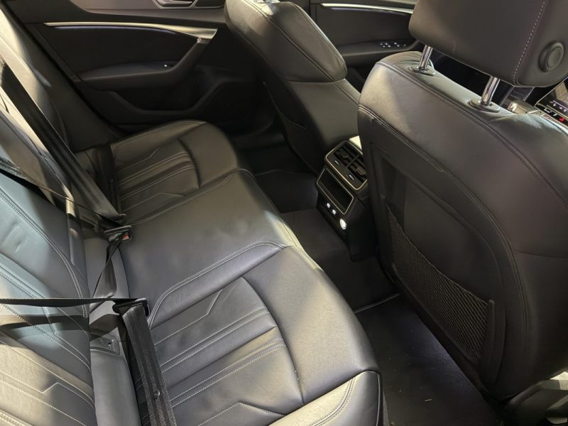 AUDI A6 AVANT V6 3.0 TDI 231cv TIPTRONIC8 QUATTRO - Toit ouvrant - Sièges chauffants - Car play  