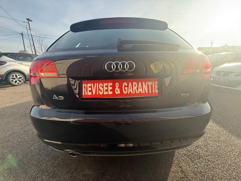 AUDI A3 PHASE 2 SPORTBACK S LINE 2.0 TDI 140CV 1ER MAIN 2011