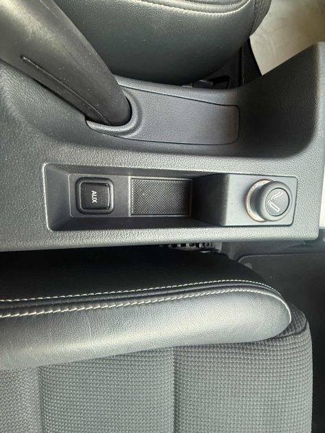 AUDI A3 PHASE 2 SPORTBACK S LINE 2.0 TDI 140CV 1ER MAIN 2011