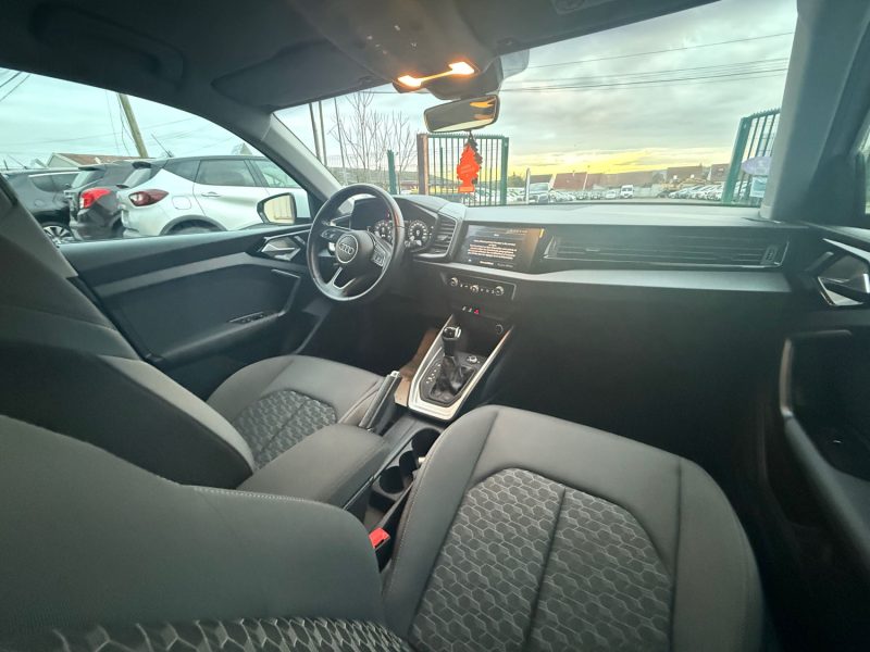 AUDI A1 PHASE 2 SPORTBACK 1.0 TFSI 95CV BOITE AUTOMATIQUE 2022