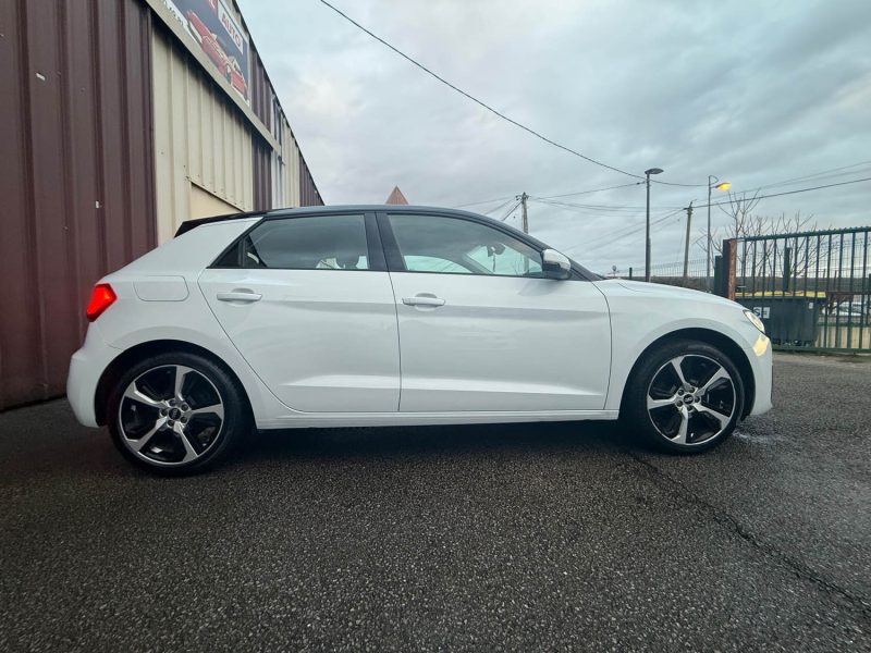 AUDI A1 PHASE 2 SPORTBACK 1.0 TFSI 95CV BOITE AUTOMATIQUE 2022