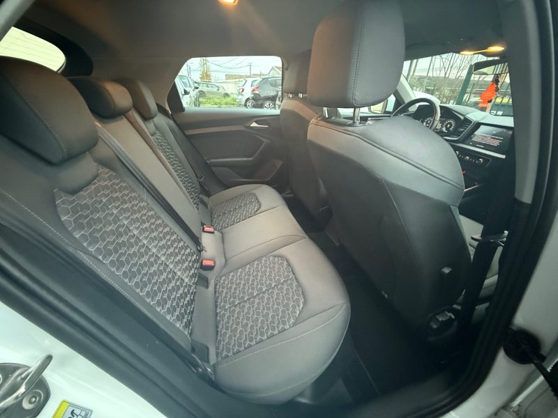 AUDI A1 PHASE 2 SPORTBACK 1.0 TFSI 95CV BOITE AUTOMATIQUE 2022