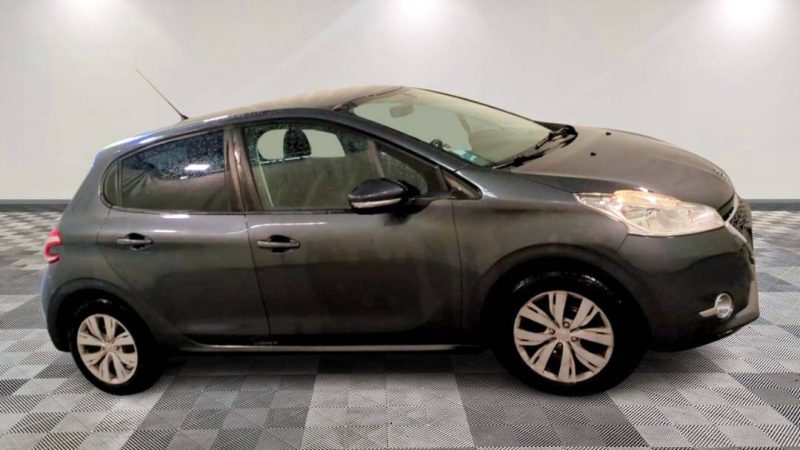 PEUGEOT 208 1.4 HDI FAP ALLURE 5P 2013