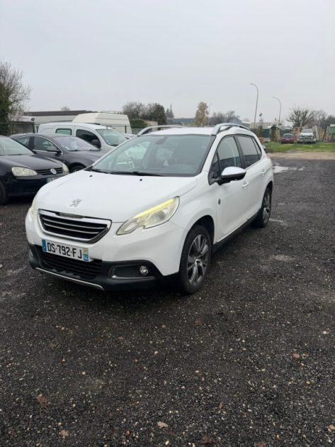 PEUGEOT 2008 1.2 PURETECH 110CH URBAN CROSS S&S 2015
