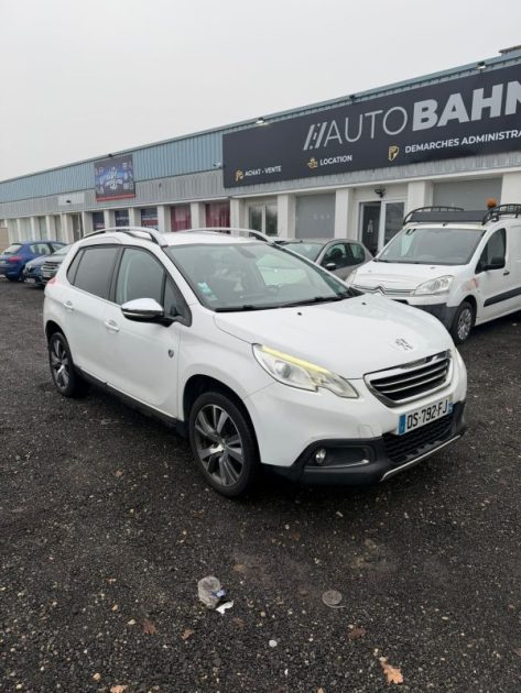PEUGEOT 2008 1.2 PURETECH 110CH URBAN CROSS S&S 2015