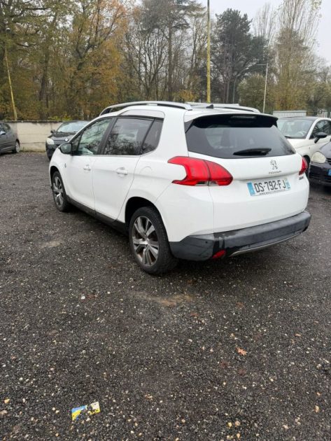 PEUGEOT 2008 1.2 PURETECH 110CH URBAN CROSS S&S 2015