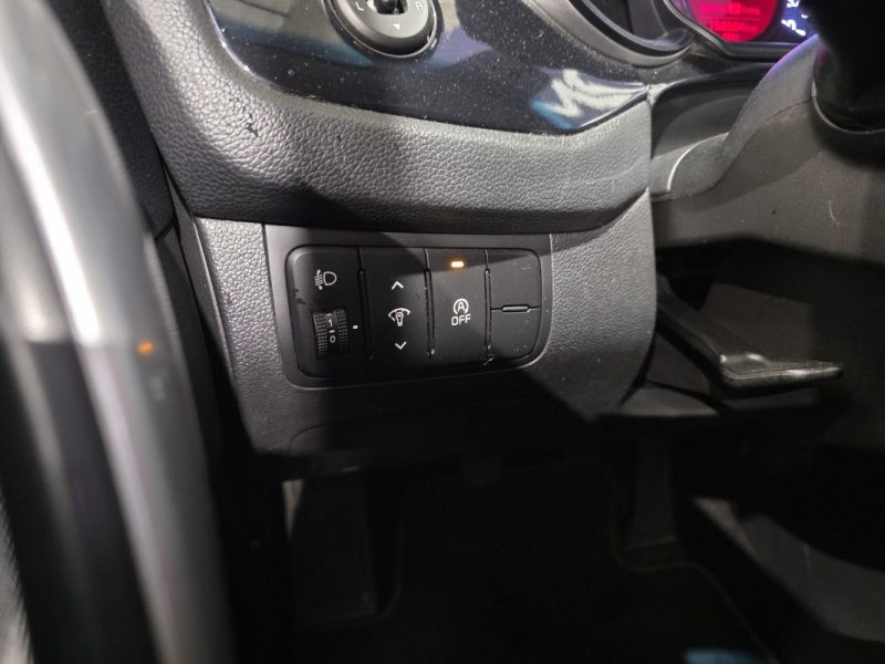 KIA CEE-D 1.6 CRDi 110ch Style / SUIVI COMPLET