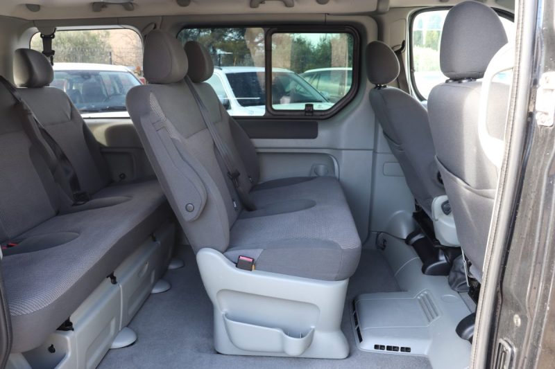 OPEL VIVARO TOUR 2.5 CDTI 145 COSMO 7 PLACES 