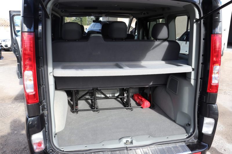 OPEL VIVARO TOUR 2.5 CDTI 145 COSMO 7 PLACES 