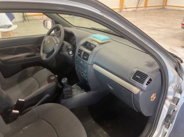 RENAULT CLIO AUTHENTIQUE 1.5 DCI 