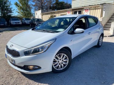 KIA CEE-D 2 1.4 CRDI - 16V TURBO 2014