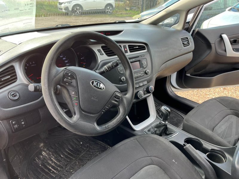 KIA CEE-D 2 1.4 CRDI - 16V TURBO 2014