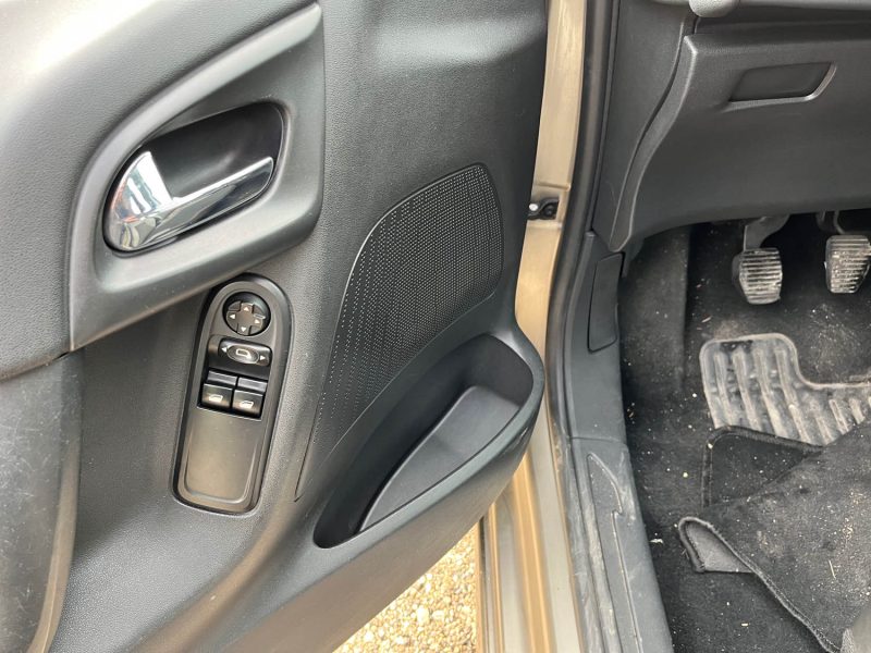 CITROEN C3 II 1.4 1360CM3 73CV  2010