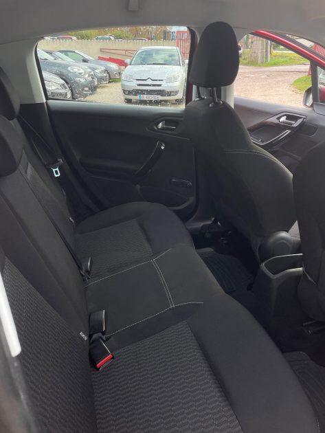 PEUGEOT 208 1.6 BLUEHDI 100CH ALLURE 5P 2017