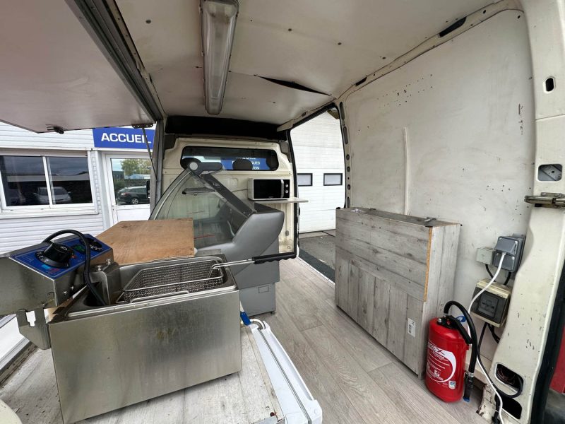 RENAULT MASTER II FOOD TRUCK 2.5d 