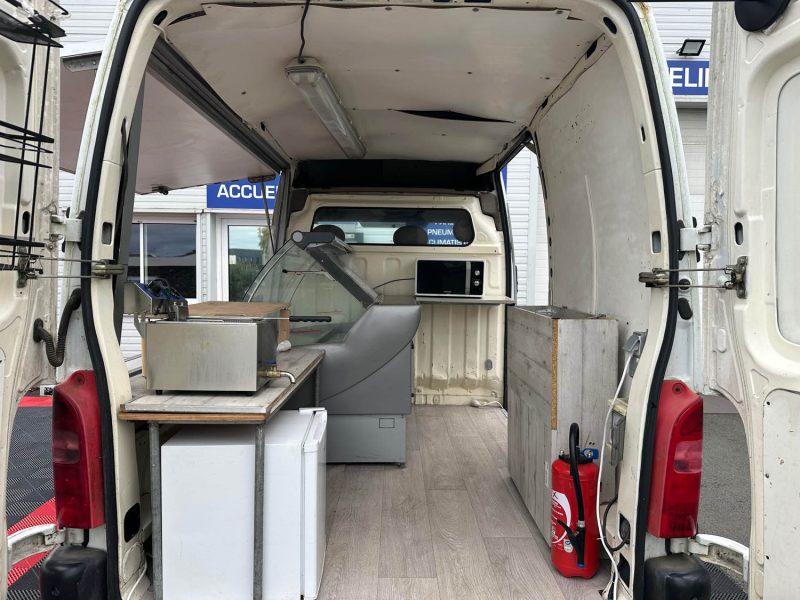 RENAULT MASTER II FOOD TRUCK 2.5d 