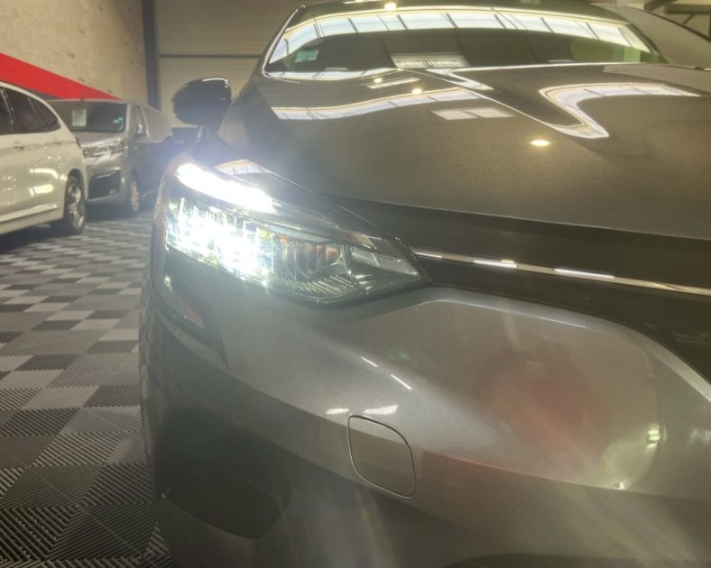 RENAULT CLIO V 1.6 E-TECH FULL HYBRID 145CH EQUILIBRE 