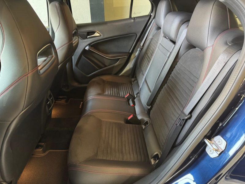 MERCEDES GLA 250 211CH INSPIRATION AMG 7G-DCT 4 MATIC