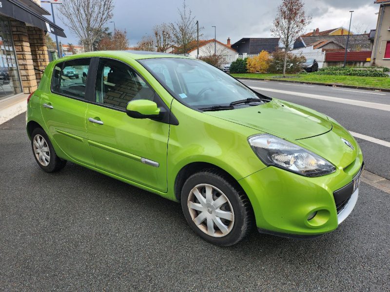 RENAULT CLIO III (PH2) 1.2 101CH  