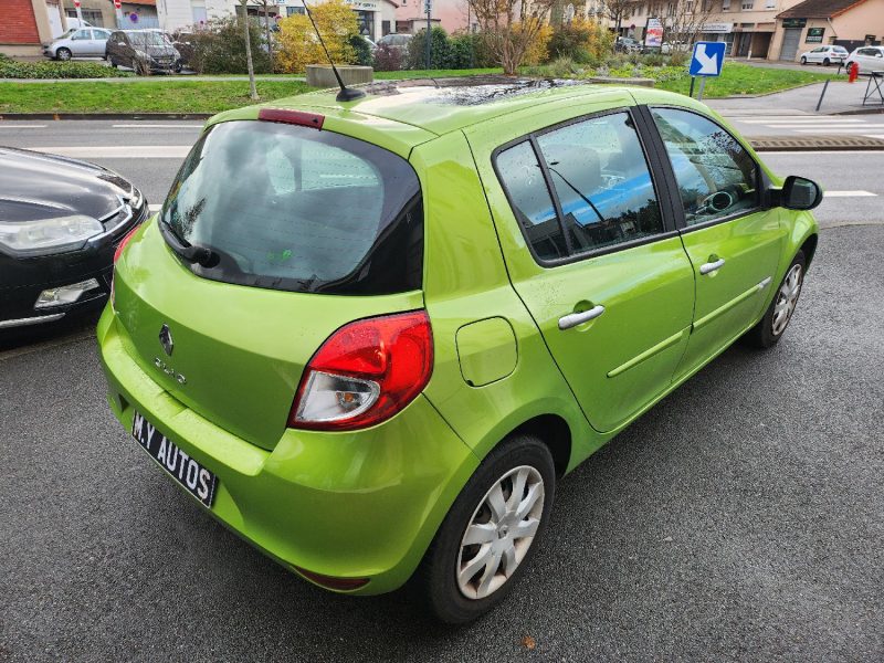 RENAULT CLIO III (PH2) 1.2 101CH  