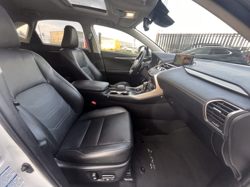 LEXUS NX 300H 2.5 197CH LUXE PLUS AWD 2021 TVA récupérable