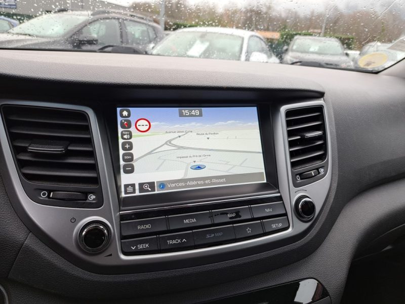 HYUNDAI TUCSON 2.0 CRDI 136CH CREATIVE ECRAN GPS SIEGE CHAUFFANTS 