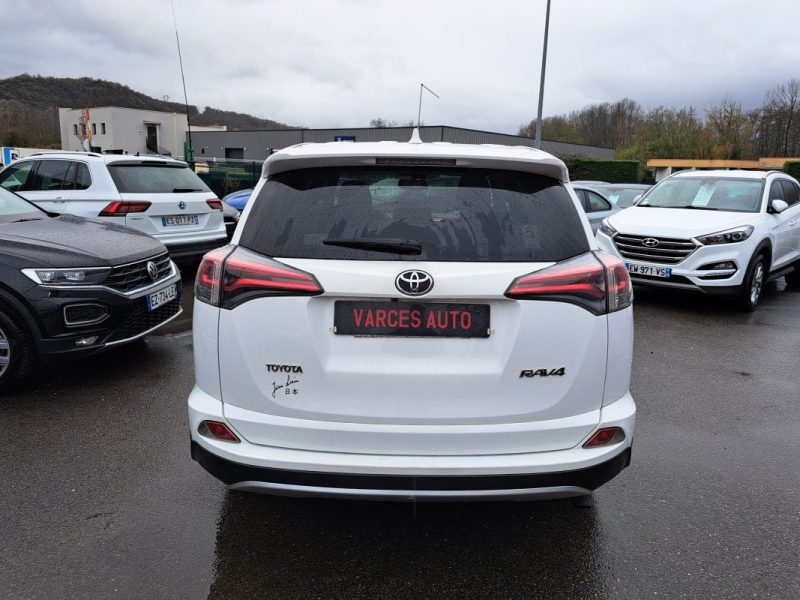 TOYOTA RAV4 2.0 D-4D 143 CV DYNAMIQUE GPS ENTRETIEN COMPLET TOYOTA 2017