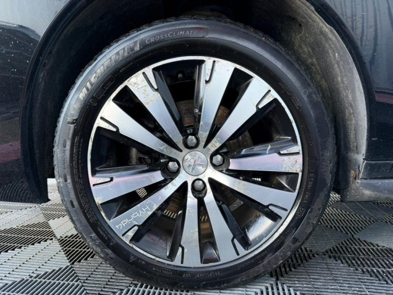 PEUGEOT 3008 2.0 HDI HYBRID 200CV BVA GARANTIE 6 MOIS