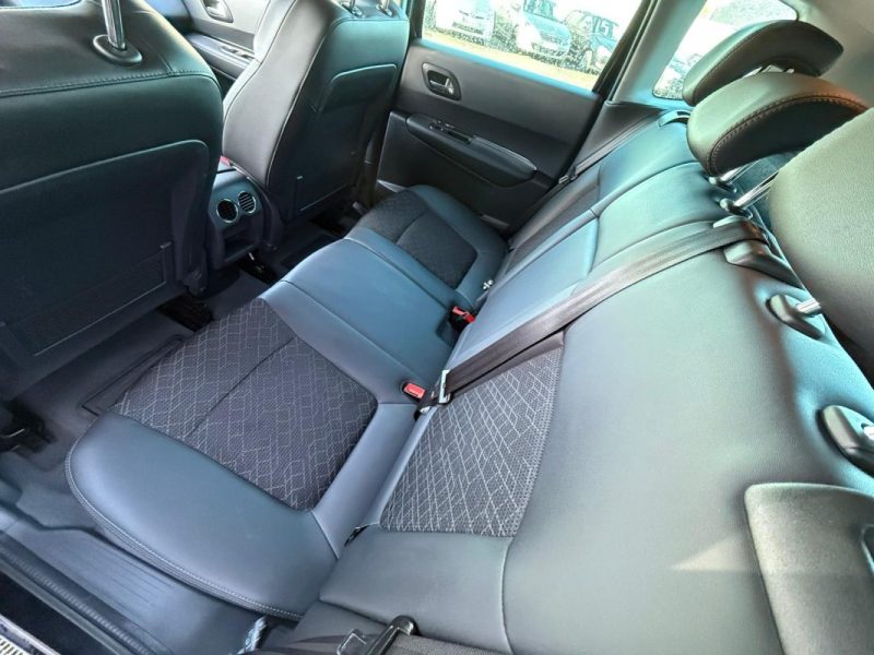 PEUGEOT 3008 2.0 HDI HYBRID 200CV BVA GARANTIE 6 MOIS